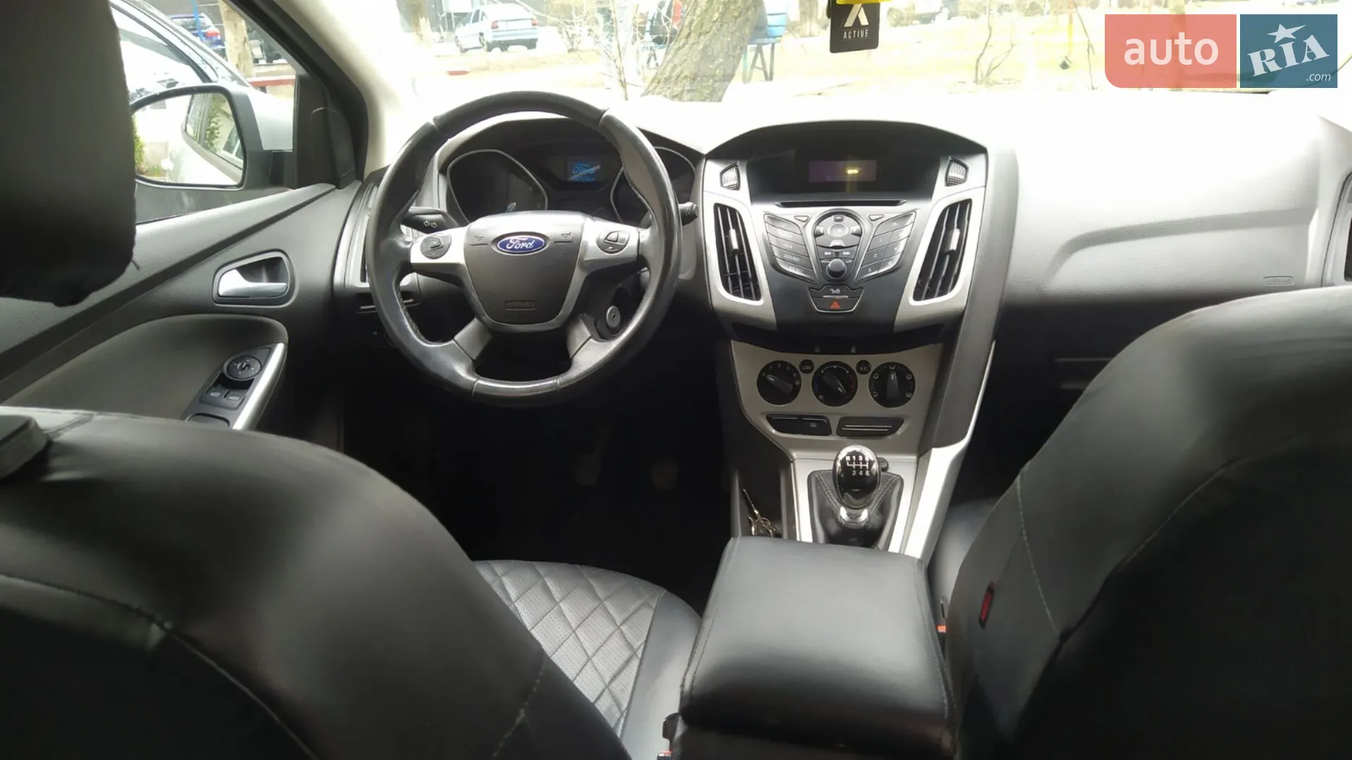 2011 Ford Focus - мініатюра 9