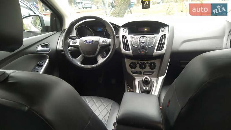 Универсал Ford Focus 2011 в Луцке