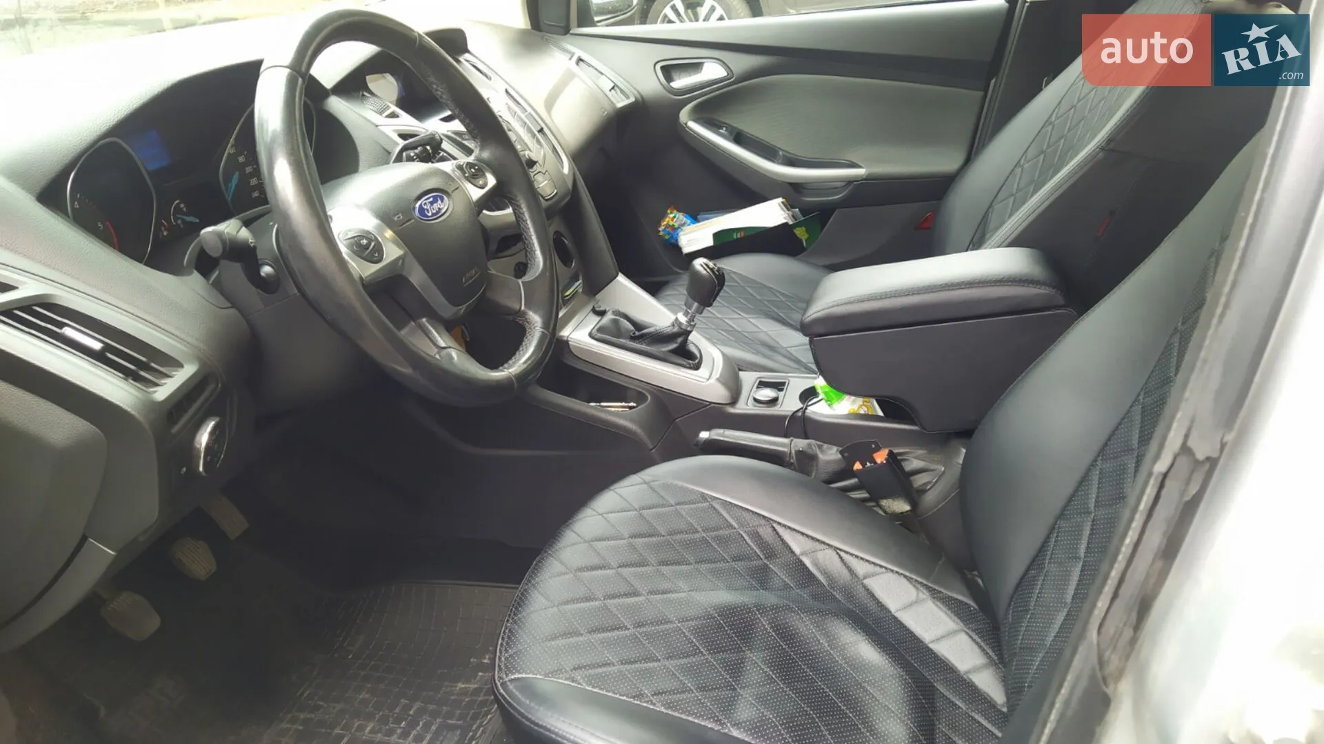 2011 Ford Focus - мініатюра 18
