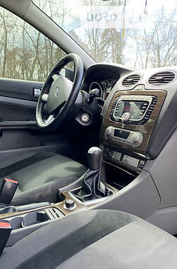 Хетчбек Ford Focus 2008 в 