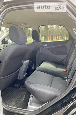 Хетчбек Ford Focus 2008 в 
