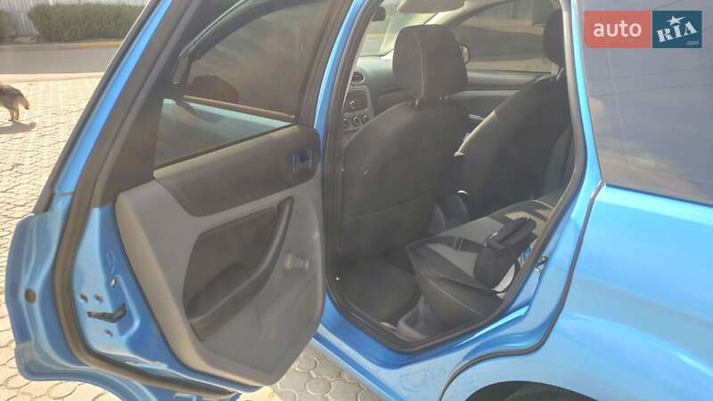 Универсал Ford Focus 2010 в Черновцах