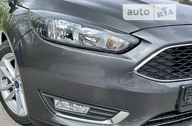 Седан Ford Focus 2018 в 