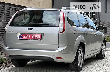 Универсал Ford Focus 2010 в 