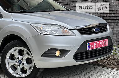 Универсал Ford Focus 2010 в 