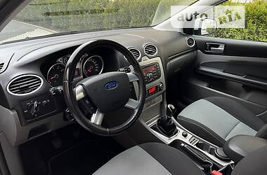 Универсал Ford Focus 2010 в 