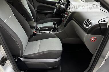Универсал Ford Focus 2010 в 