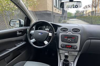 Универсал Ford Focus 2010 в 