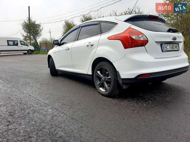 Хэтчбек Ford Focus 2013 в Львове