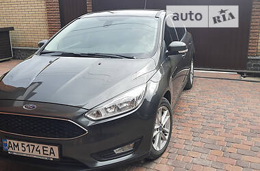 Хетчбек Ford Focus 2017 в Житомирі
