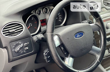 Універсал Ford Focus 2009 в Генічеську