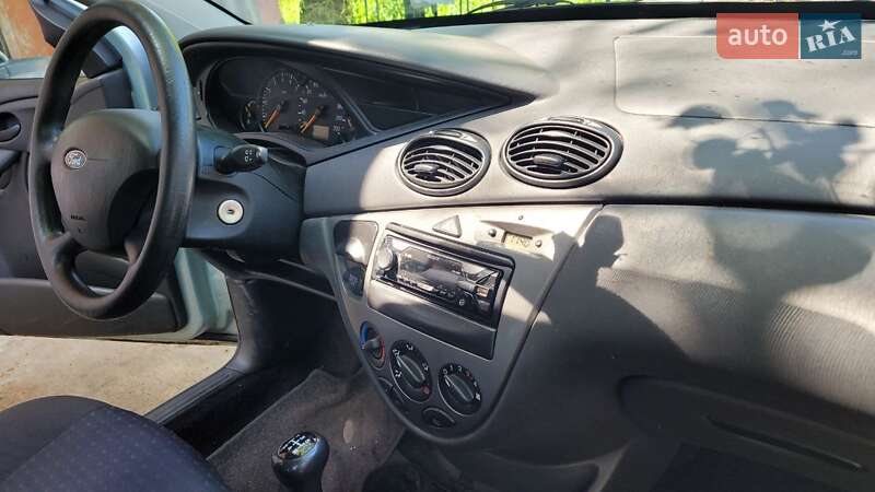 Универсал Ford Focus 2003 в Полтаве фото 5 Универсал Ford Focus 2003 в Полтаве