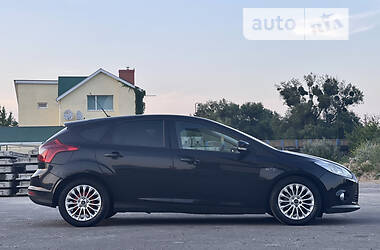 Хэтчбек Ford Focus 2011 в Луцке