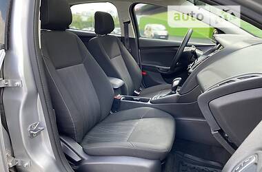 Седан Ford Focus 2018 в 