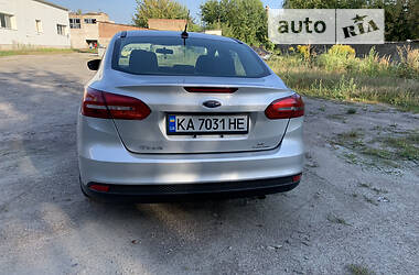 Седан Ford Focus 2016 в Киеве