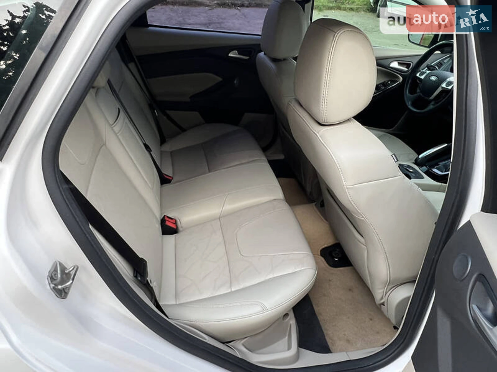 2013 Ford Focus - мініатюра 4