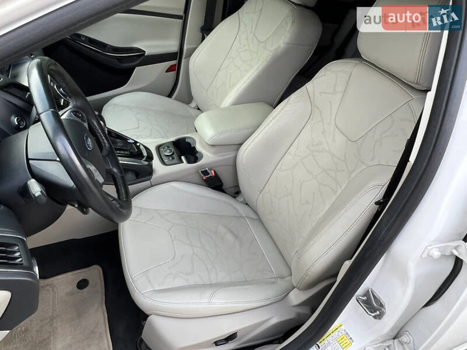 2013 Ford Focus - мініатюра 9