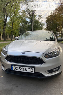 Хэтчбек Ford Focus 2017 в Киеве