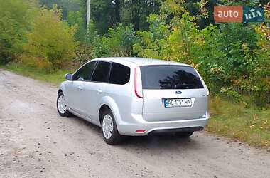Универсал Ford Focus 2010 в 