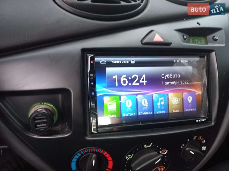 Седан Ford Focus 2004 в Киеве