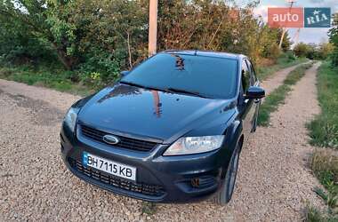 Седан Ford Focus 2009 в 