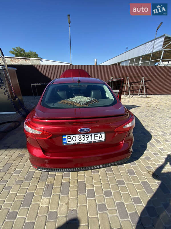 Седан Ford Focus 2014 в Теребовле