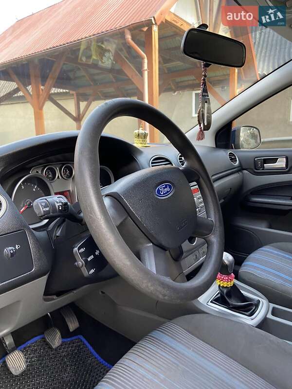 Универсал Ford Focus 2008 в Хусте фото 2 Универсал Ford Focus 2008 в Хусте