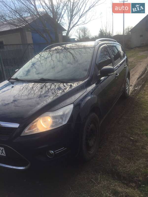 Универсал Ford Focus 2009 в Лановцах