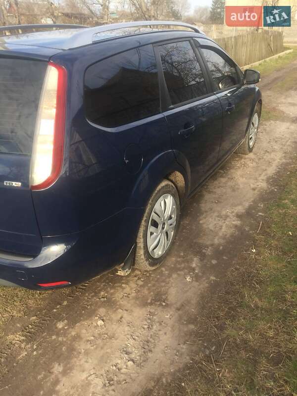 Универсал Ford Focus 2009 в Лановцах