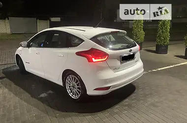 Ford Focus 2015