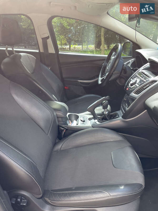 Універсал Ford Focus 2011 в Луцьку