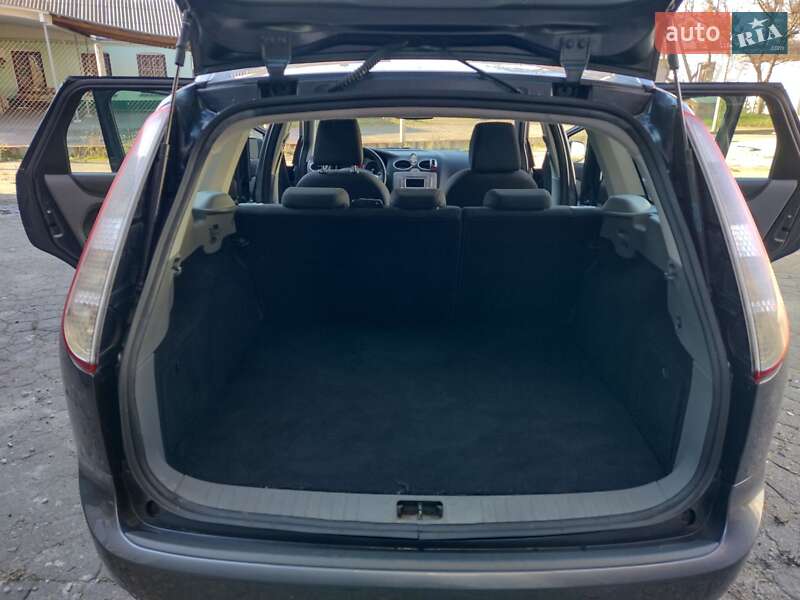 Универсал Ford Focus 2009 в Сокале