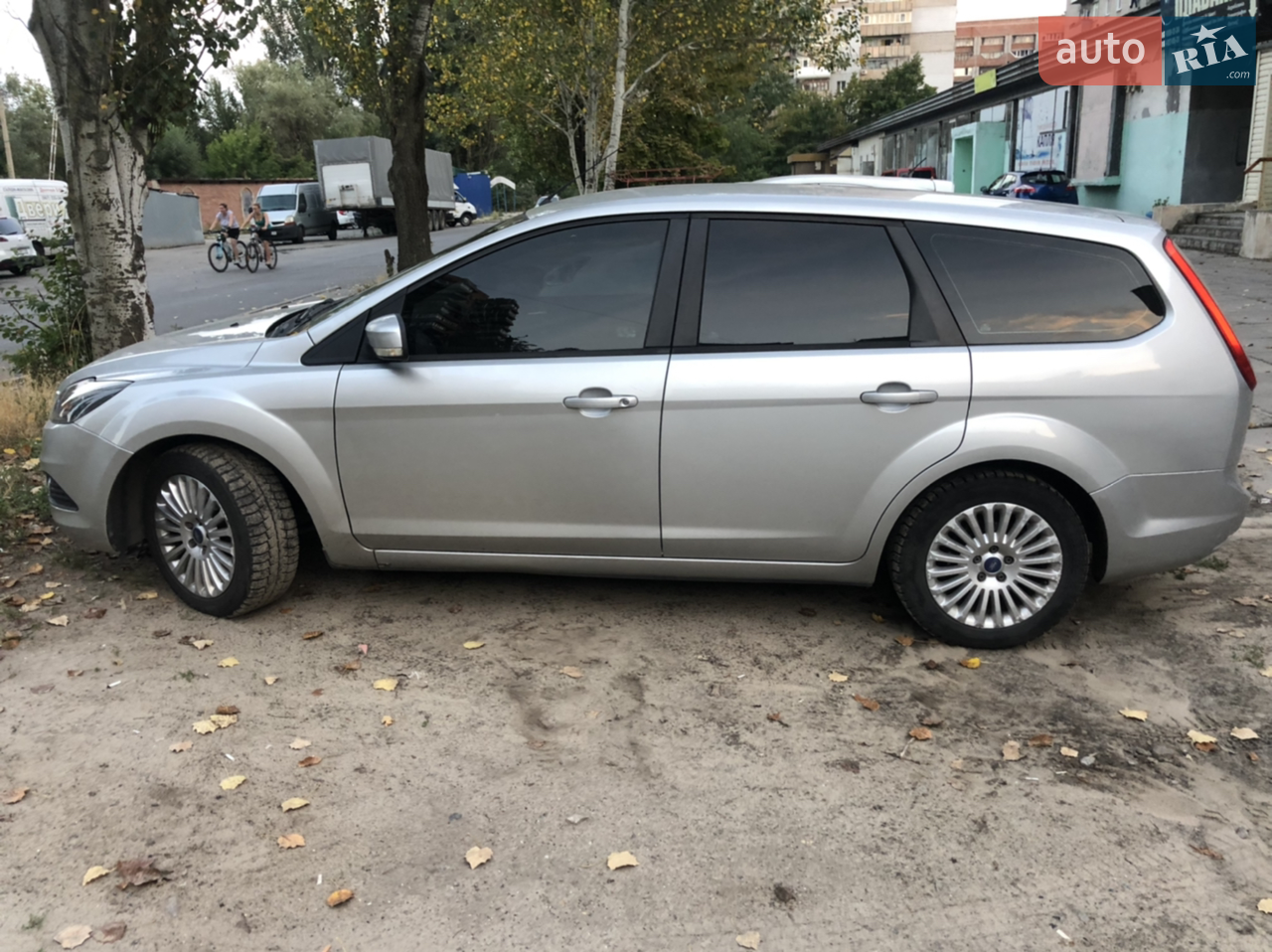 2010 Ford Focus - мініатюра 10