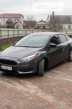 Седан Ford Focus 2016 в Киеве