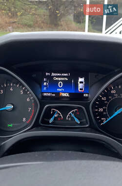 Седан Ford Focus 2017 в Киеве