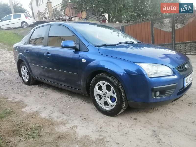 Седан Ford Focus 2006 в Луцке