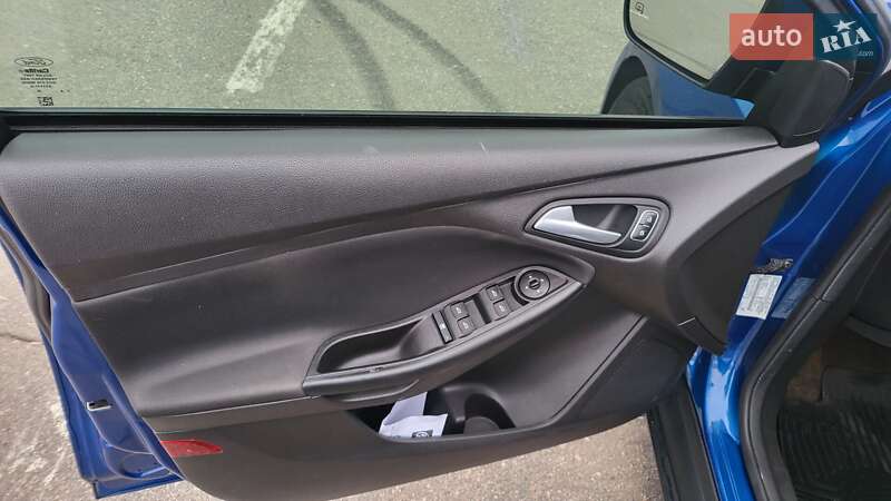 Седан Ford Focus 2017 в Киеве