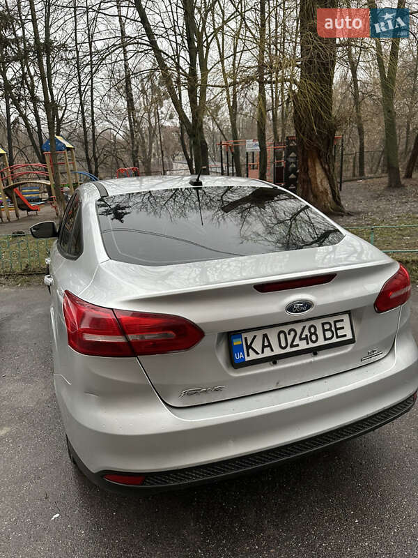 Седан Ford Focus 2016 в Киеве фото 3 Седан Ford Focus 2016 в Киеве
