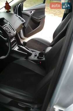 Универсал Ford Focus 2012 в 