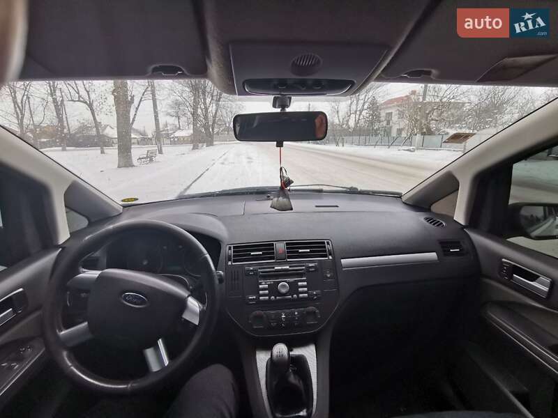 Хэтчбек Ford Focus 2006 в Городенке