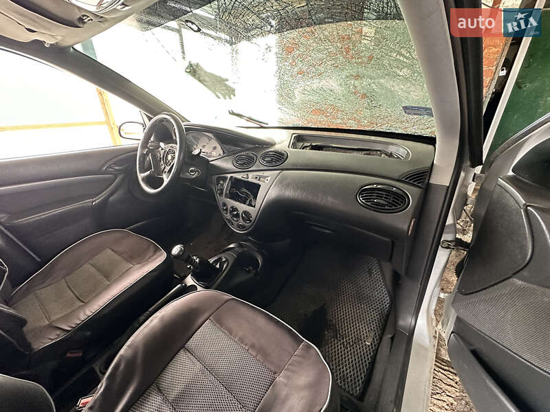 Универсал Ford Focus 2000 в Ильинцах