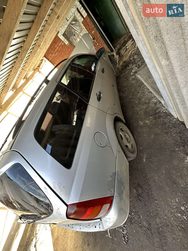 Универсал Ford Focus 2000 в Ильинцах