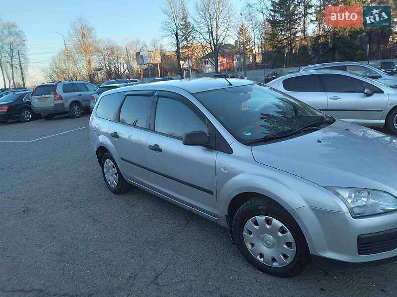 Универсал Ford Focus 2006 в Черновцах фото 4 Универсал Ford Focus 2006 в Черновцах