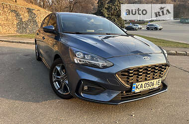 Хэтчбек Ford Focus 2020 в 