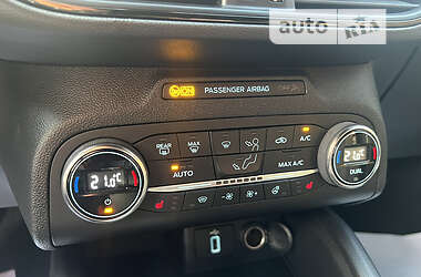 Хэтчбек Ford Focus 2020 в 