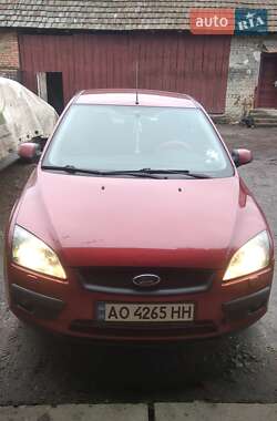 Хэтчбек Ford Focus 2006 в Ужгороде