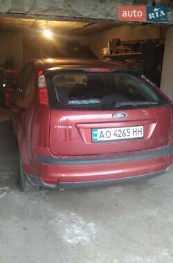 Хэтчбек Ford Focus 2006 в Ужгороде