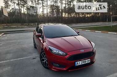 Седан Ford Focus 2016 в Киеве