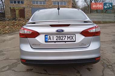 Седан Ford Focus 2013 в 