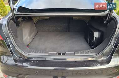 Седан Ford Focus 2015 в 